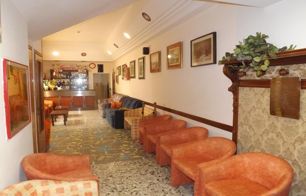 Hotel La Vela Bellaria-Igea Marina Eksteriør bilde